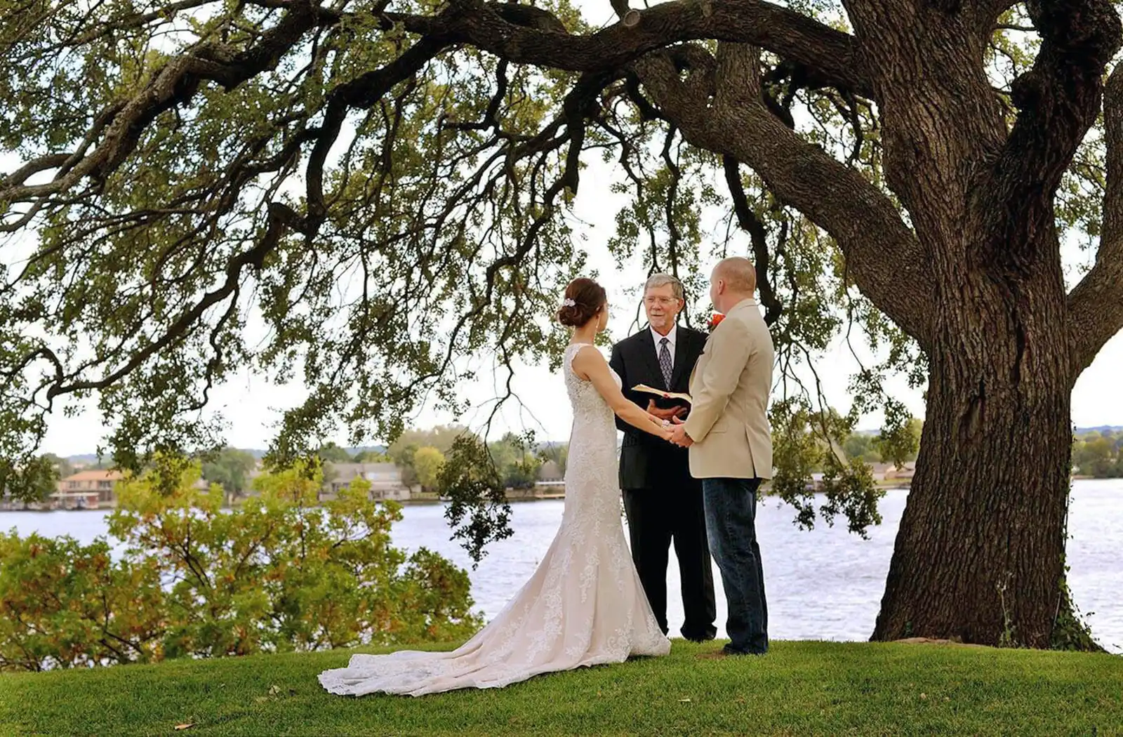 Wedding venues granbury 60 photos Astyledwedding com