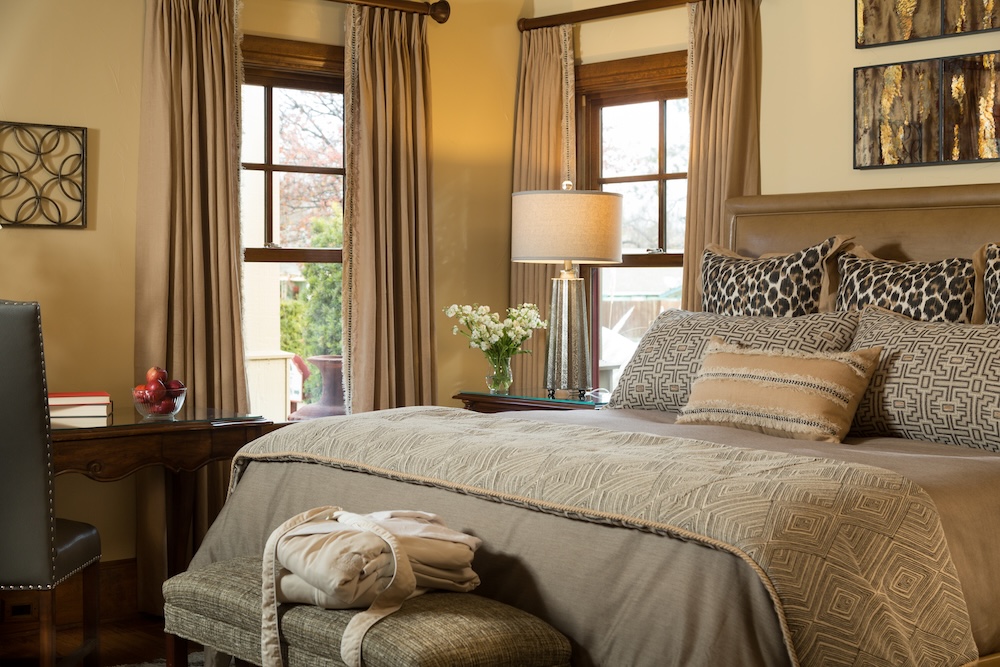 romanic guest room at one of the most romantic hotels in Granbury